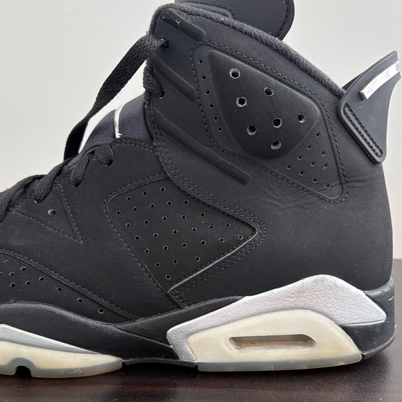 Jordan 6 Chrome - Picture 11 of 16